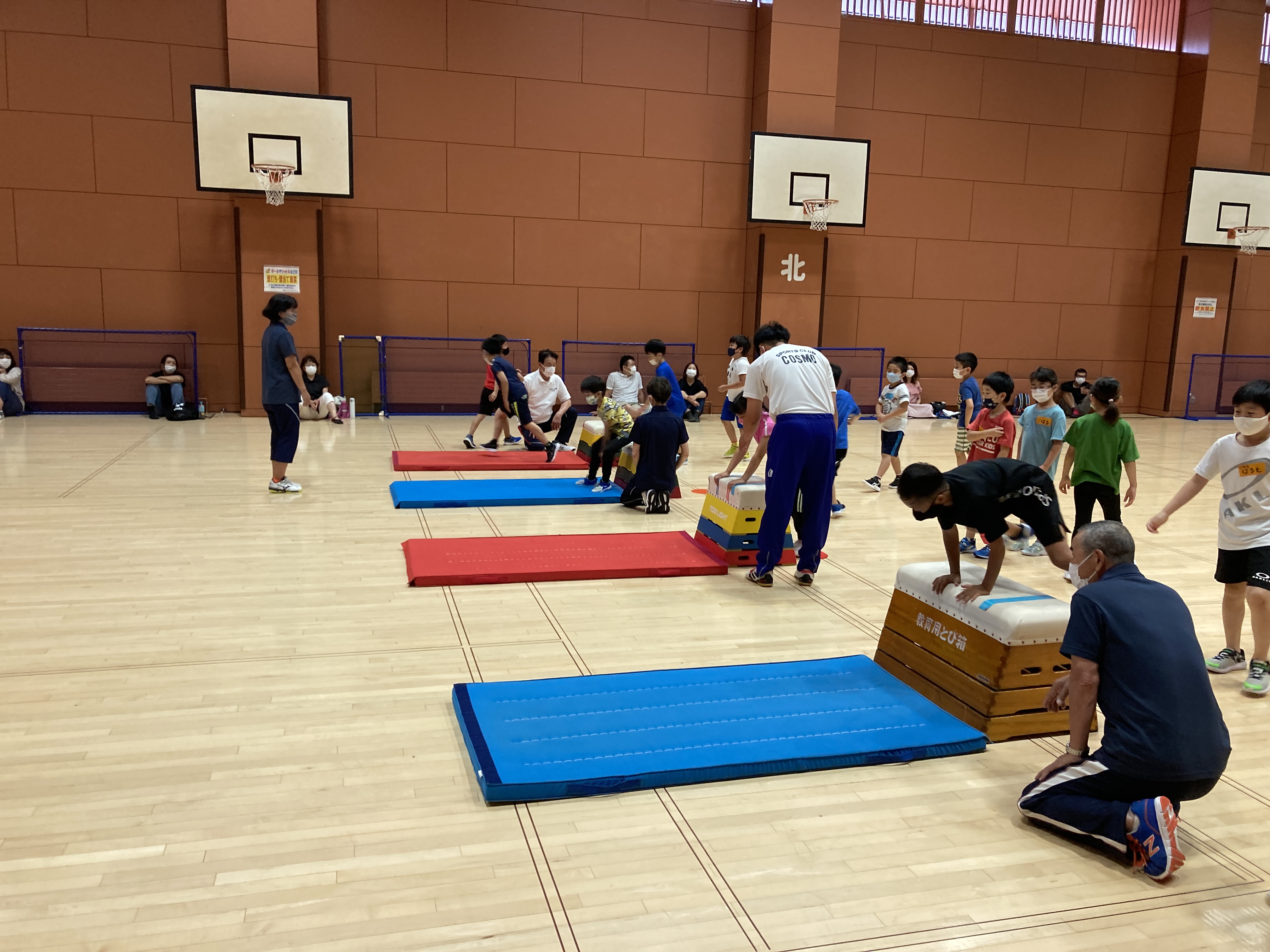 ../img/content/小学校の体育種目を中心に実施します。体育が好きなお子さんが増えてくれることを目指します。