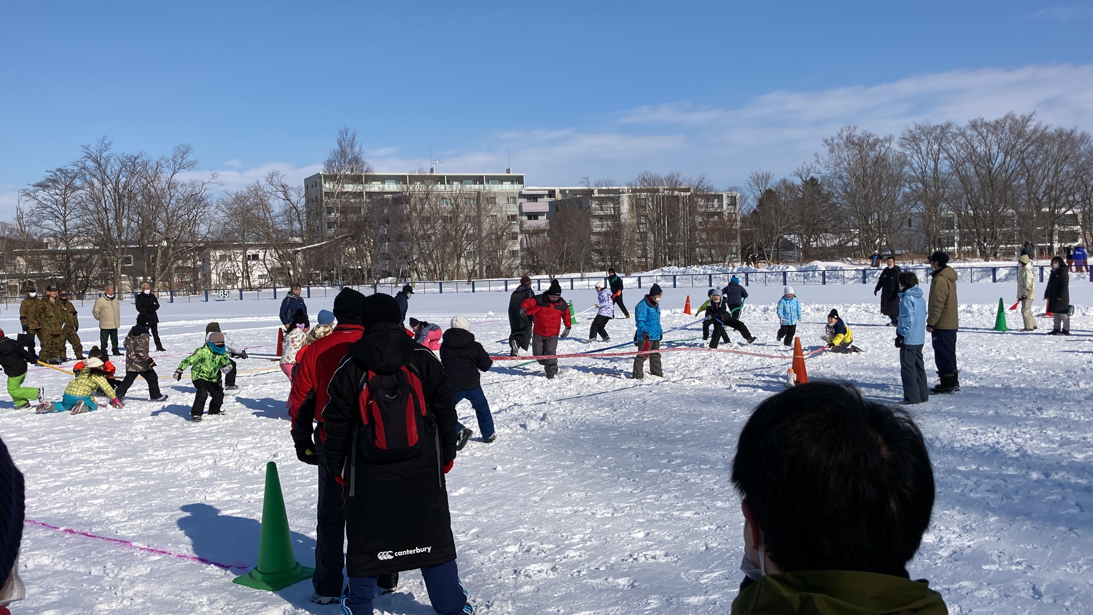 小学生５色綱引き