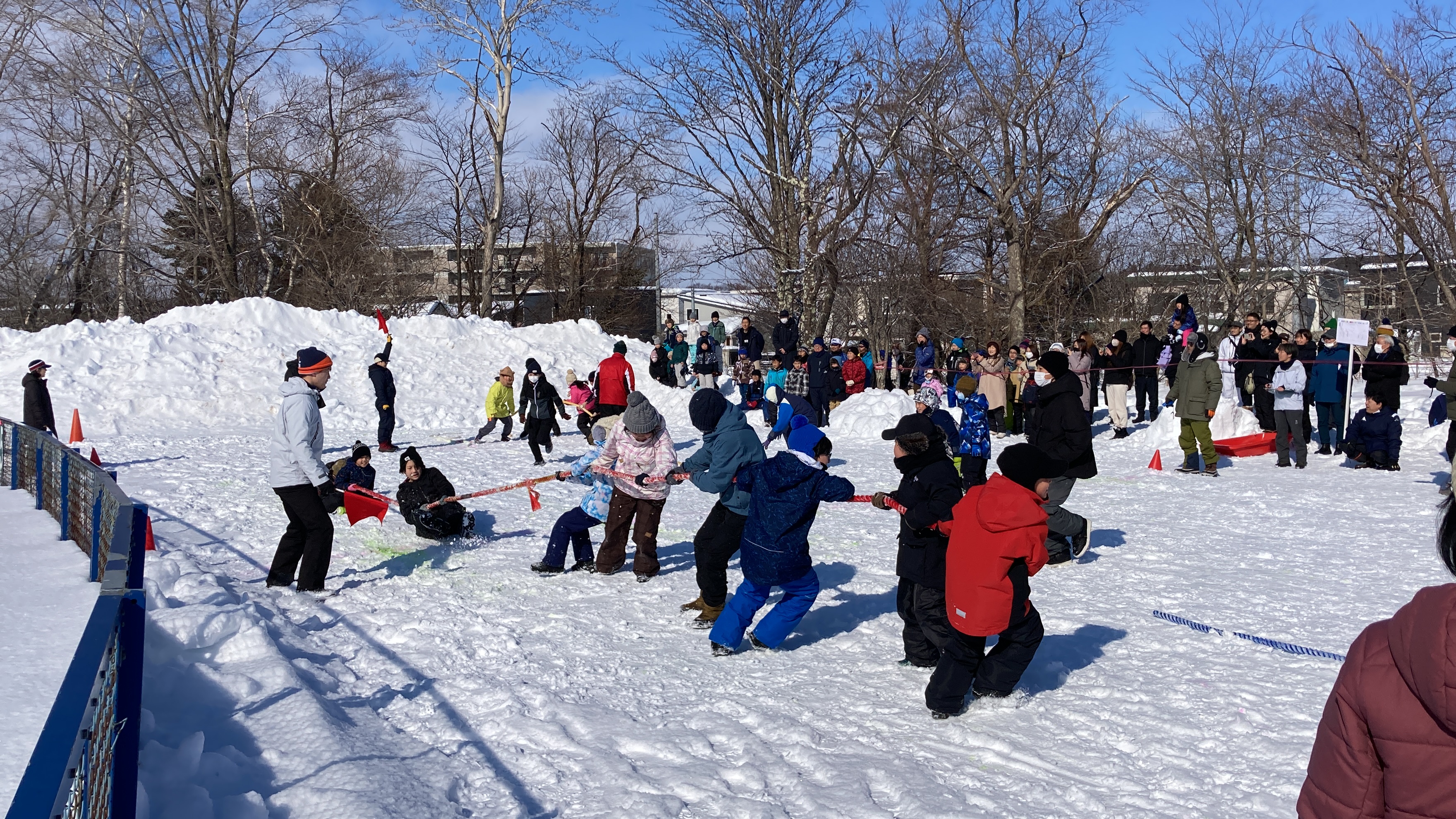 小学生５色綱引き